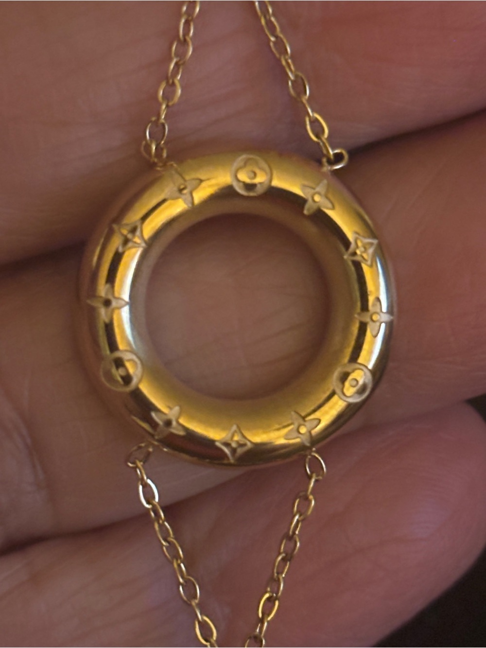 Gold Circular Logo-Embossed Pendant Necklace - Gold